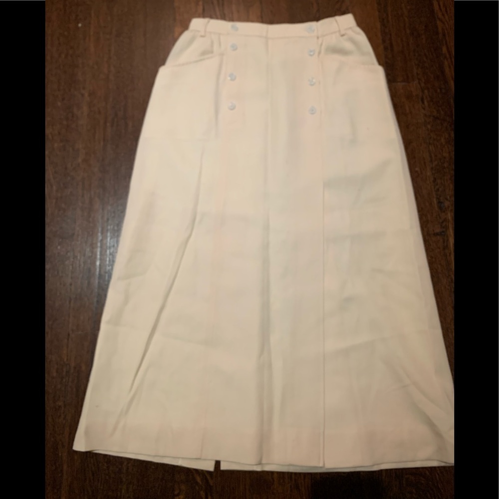 Guy Laroche Paris authentic mid- length wool skirt